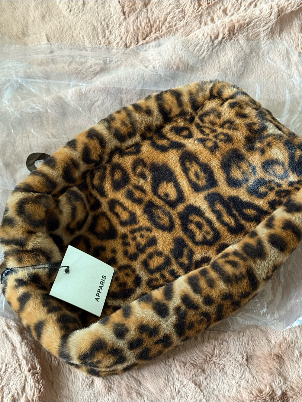 NWT Apparis JUMBO NOOR POCHETTE Leopard Print Faux Fur Pouch